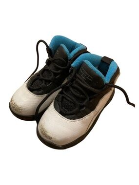 Air Jordan 10 Retro Powder Blue Sneakers Baby Size 7.5C Blue White Black